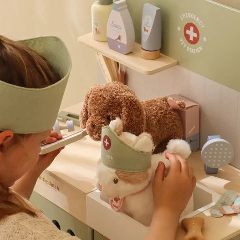 Little Dutch Houten Dierenartspraktijk
